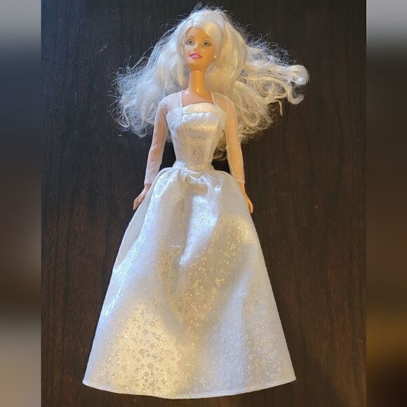 BARBIE WEDDING DAY 2002 VINTAGE DOLL - Picture 1 of 5